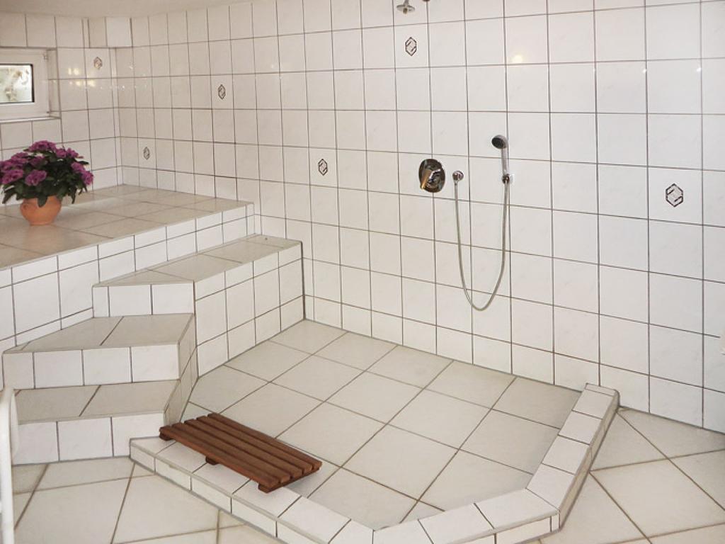 Hotel Fuerstenberg Eisenhüttenstadt Zewnętrze zdjęcie